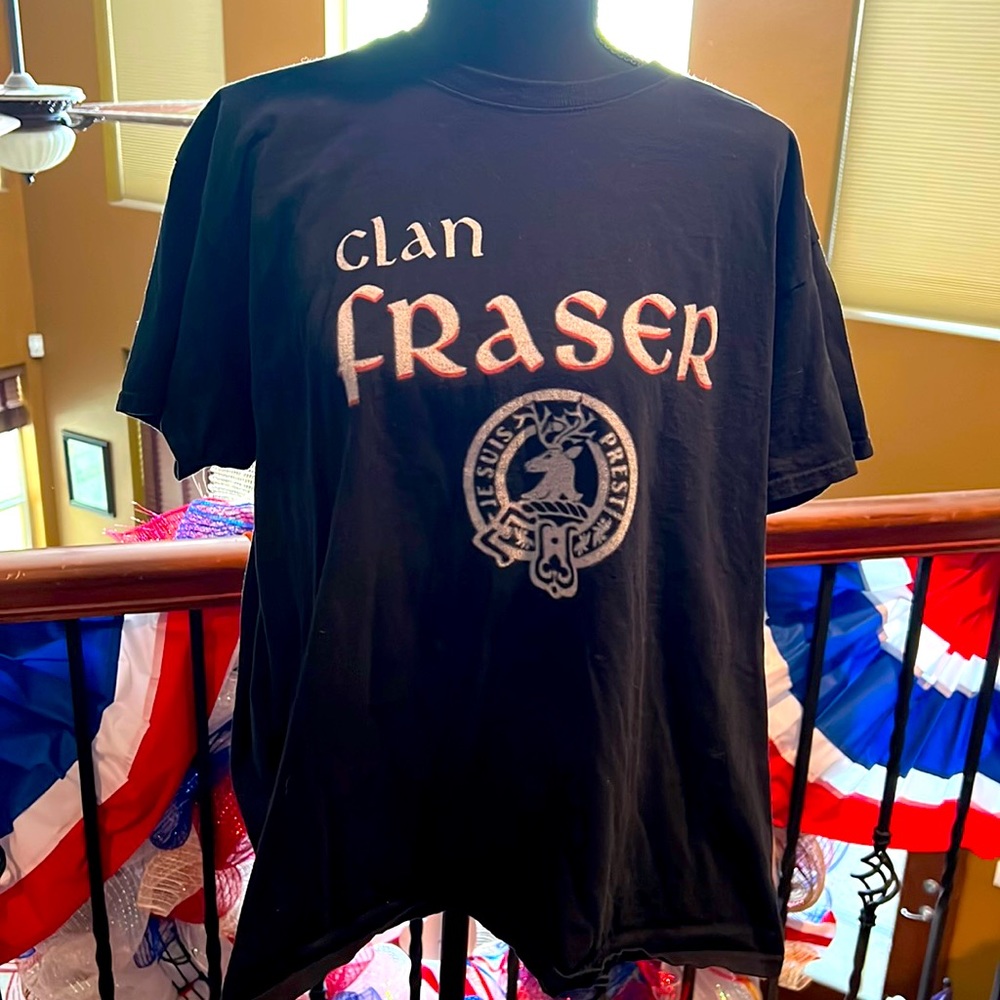 **Outlander Fans!! Clan Fraser T shirt